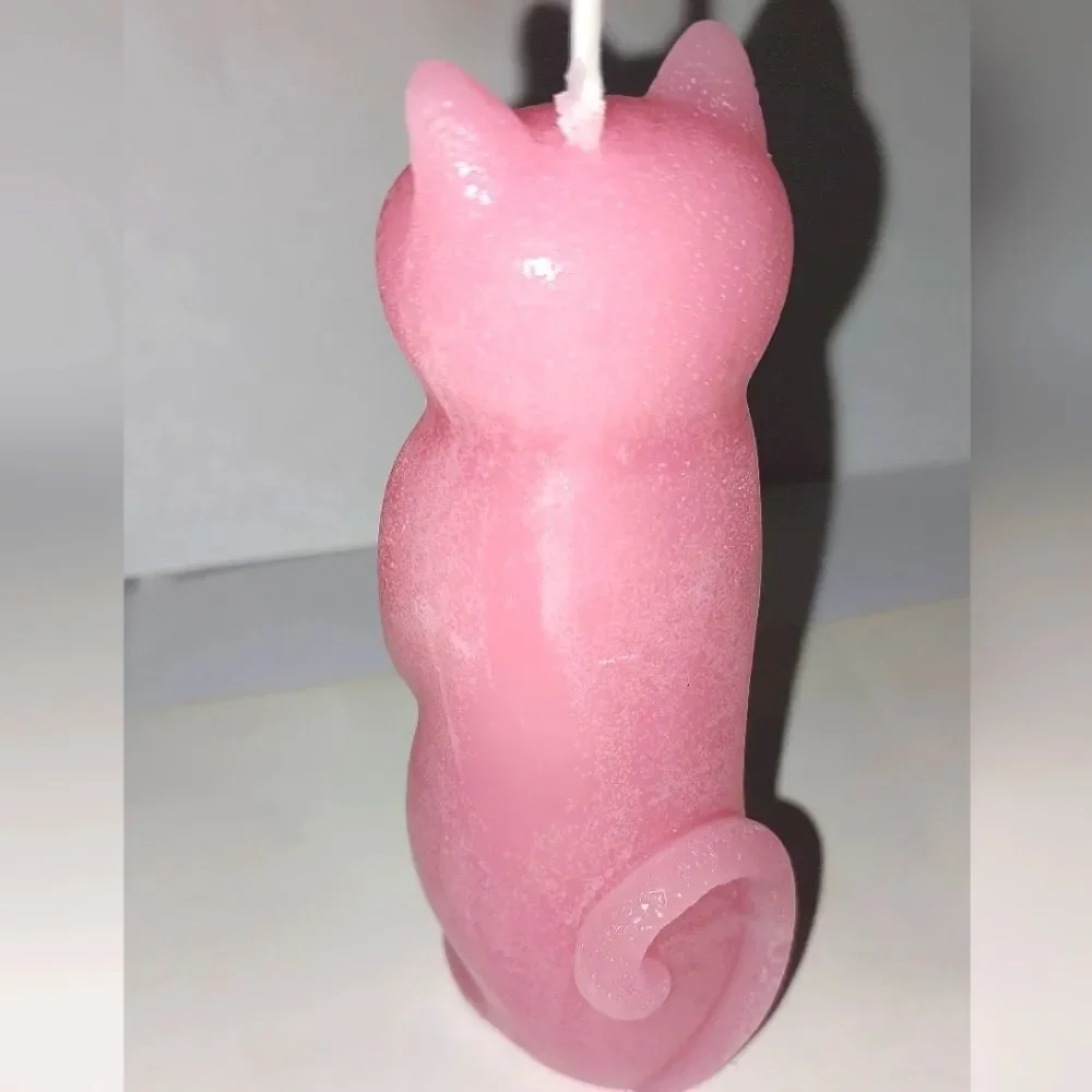 Hand crafted limited edition tall catcandle from our Cat Lady candle collection